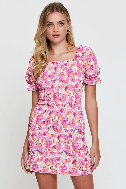 Feminine silhouettes for the modern woman   Print Mini Dress Short Sleeve