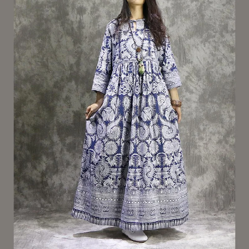 Bold, confident, and stylish women’s clothing French prints linen cotton clothes For Women plus size Neckline blue Maxi Dress summer Bold, confident, and stylish women’s clothing French prints linen cotton clothes For Women plus size Neckline blue Maxi Dress summer