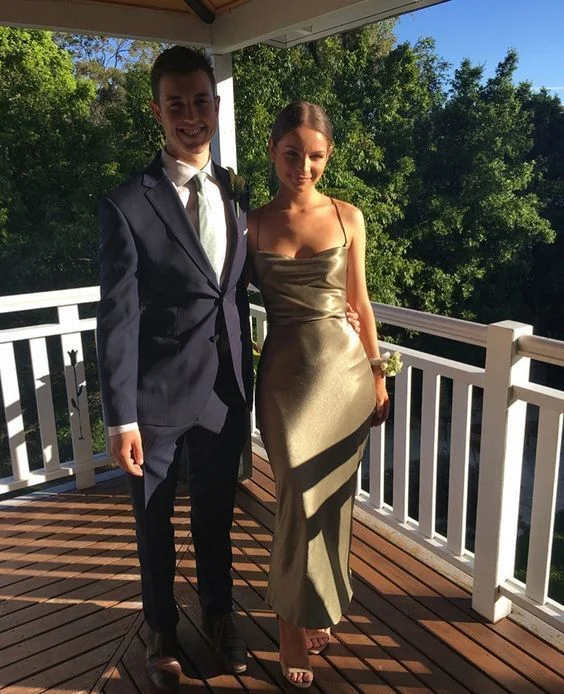 Luxurious fabrics and modern designs for women   Spaghetti prom dress ，sexy prom dress cg705